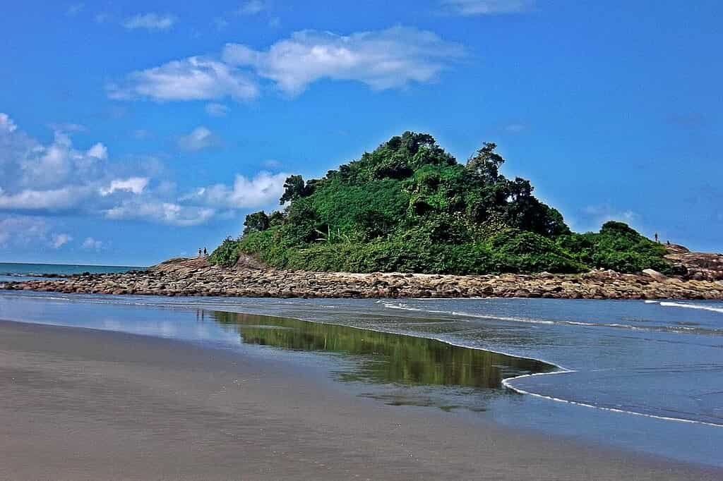 O que fazer em Itanhaém, Praia dos Pescadores