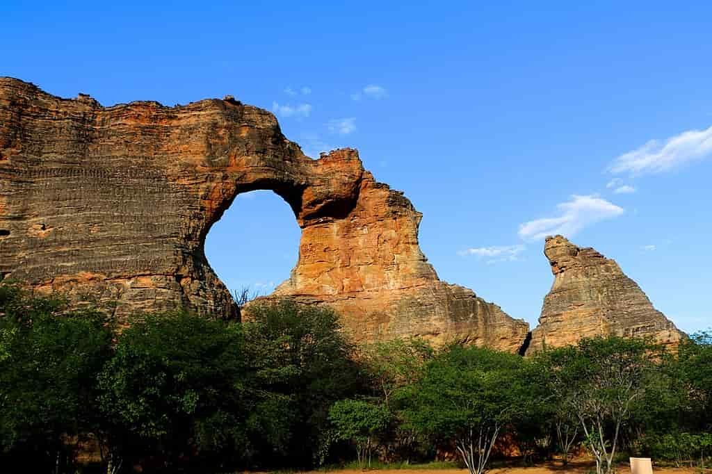 Pedra Perfurada